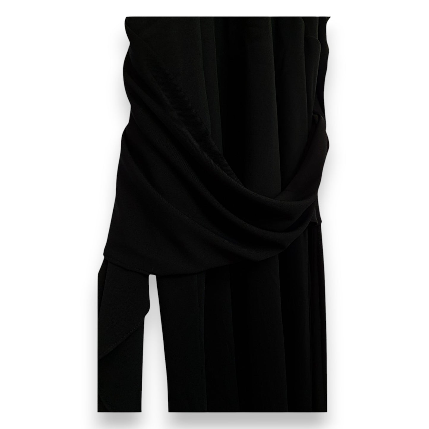 Robe noire Etienne Aigner à manches chauve-souris et à mi-cache
