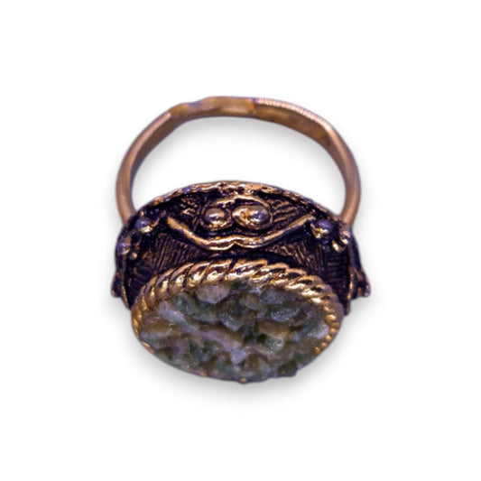 Gold Tone Jade Chips Vintage Ring