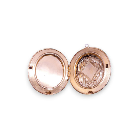 Gold Tone Jade Chips Vintage Pendant Locket