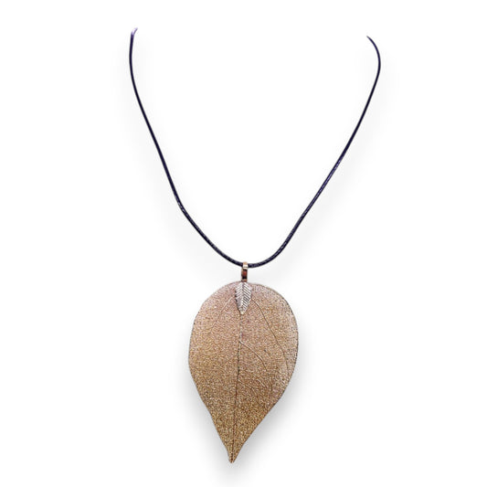 Gold Tone Wire Filigree Leaf Nature Inspired Necklace