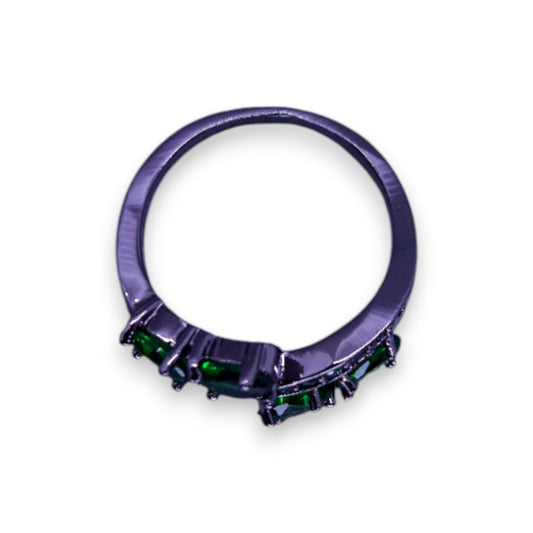 Sterling Silver Green Cubic Zirconia Modern Ring