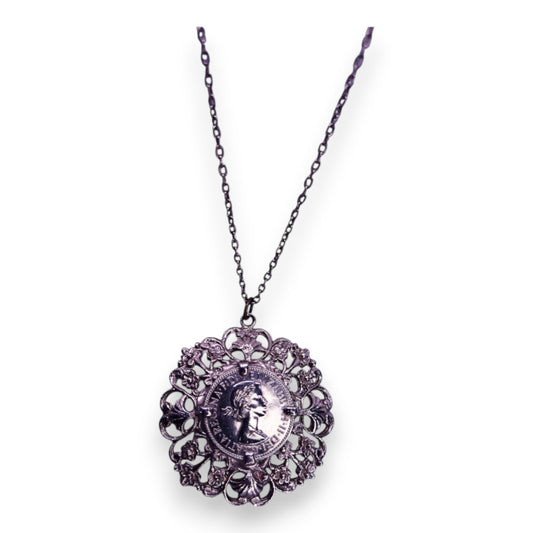 Silver Tone Vintage Necklace
