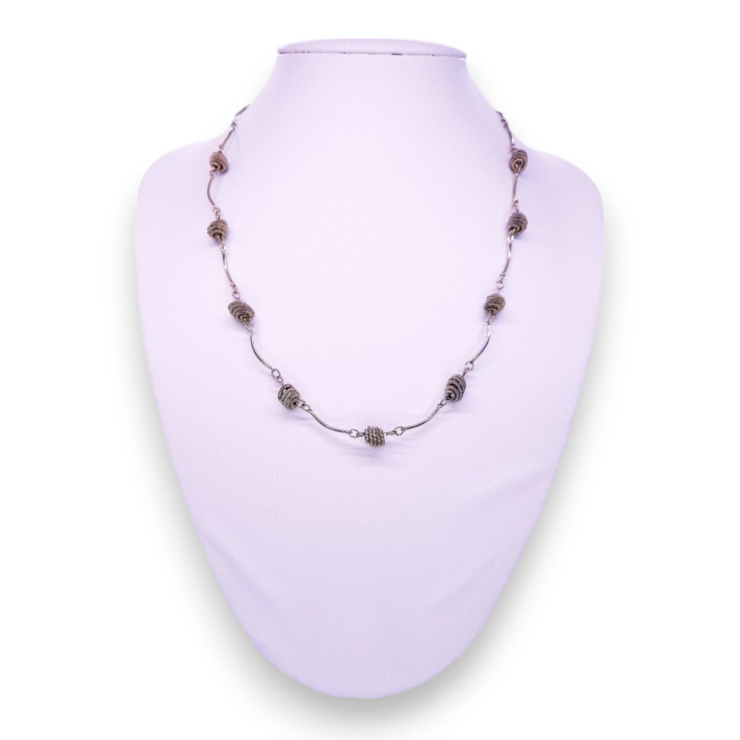 Silver Tone Vintage Necklace