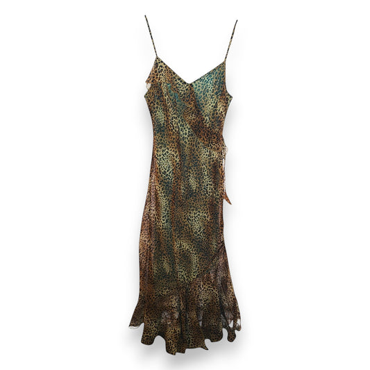 Vestido con estampado de leopardo de Petit Chou