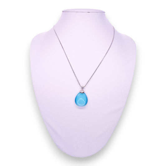 Silver Tone Blue Stone Classic Necklace
