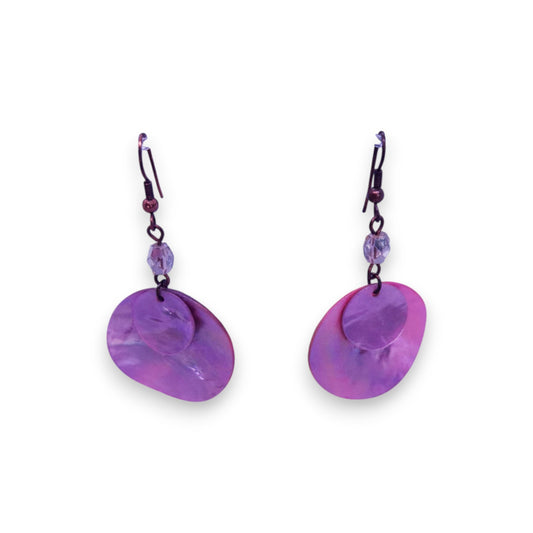 Gold Tone Shell Classic Earrings
