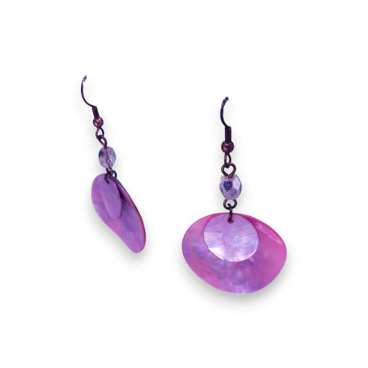 Gold Tone Shell Classic Earrings