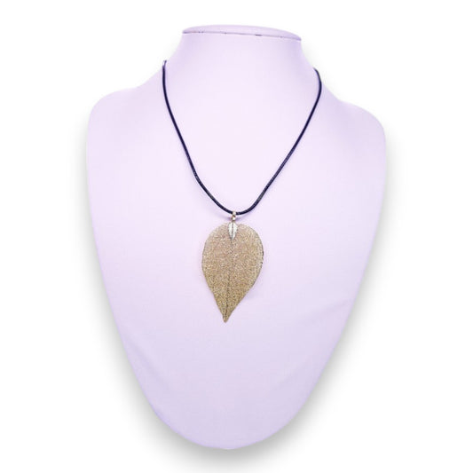 Gold Tone Wire Filigree Leaf Nature Inspired Necklace