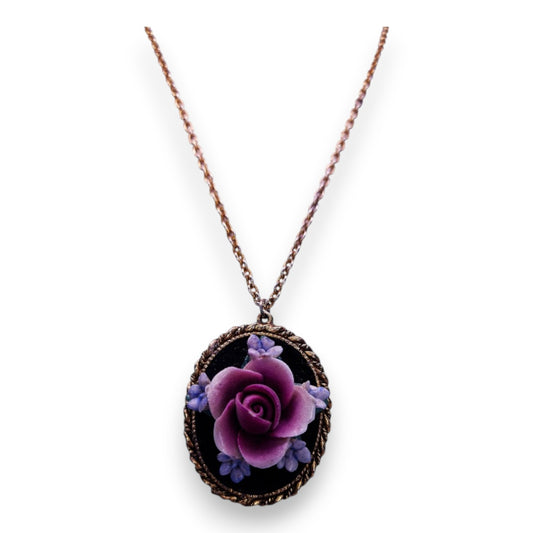 Gold Tone Ceramic Nature Inspired Necklace