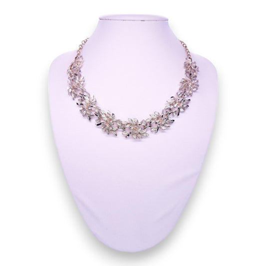 Gold Tone Nature Inspired Leaves Necklace