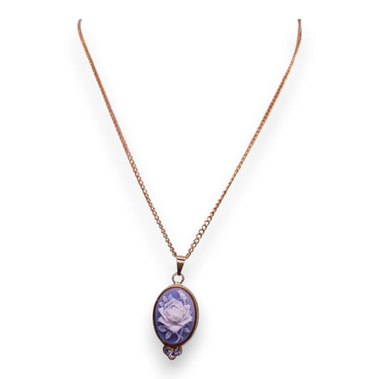 Gold Tone Possible Wedgwood Cubic Zirconia Nature Inspired Necklace